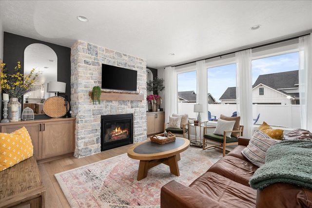 1706 S Morningside Heights Dr, Spokane Valley, WA 99016