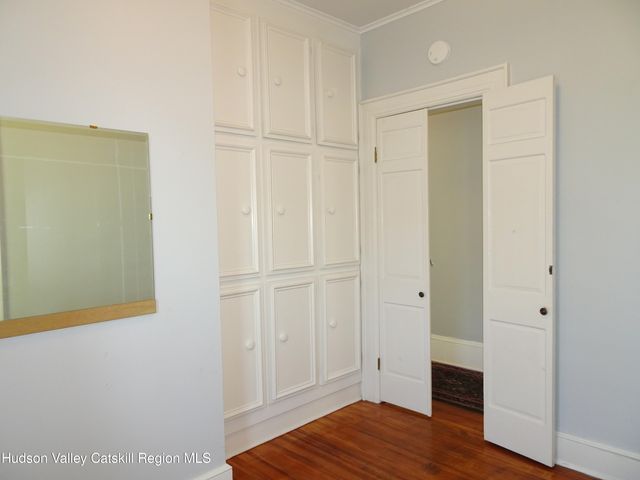 823-825 Columbia 3, Hudson, NY 12534