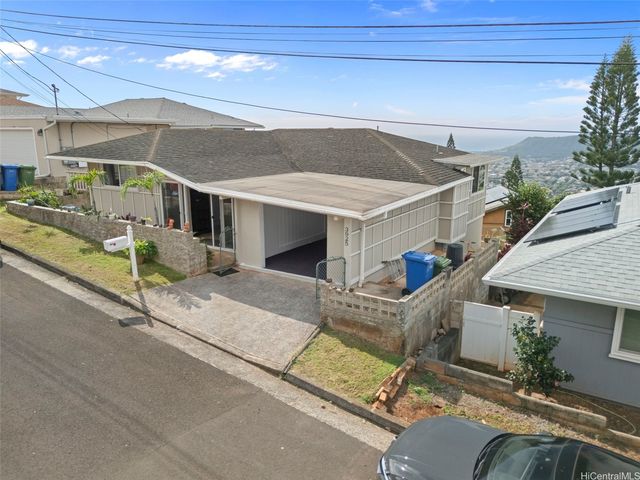 3925 Nioi Place, Honolulu, HI 96816