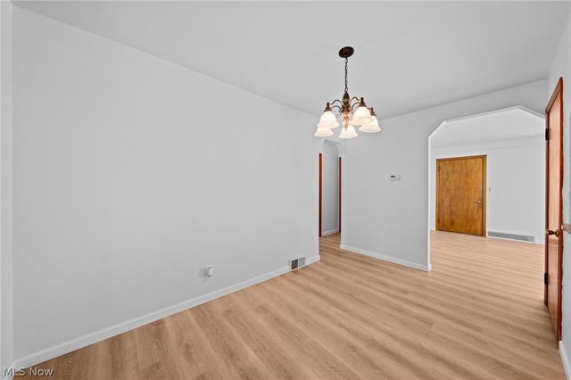 8315 Manorford Drive, Parma, OH 44129