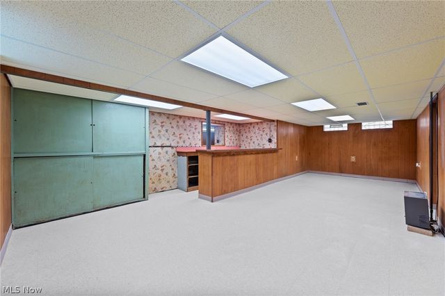 8315 Manorford Drive, Parma, OH 44129