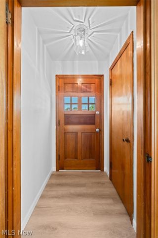 8315 Manorford Drive, Parma, OH 44129