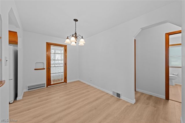 8315 Manorford Drive, Parma, OH 44129