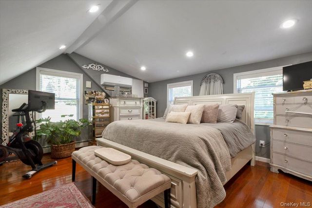 12 Philipse Road, Carmel, NY 10512