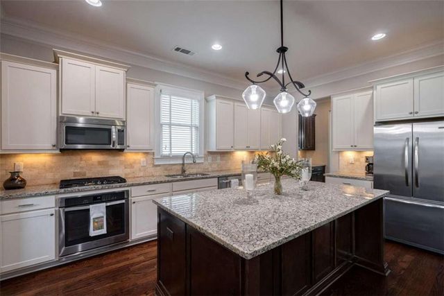 3790 Greenleffe Drive, Statham, GA 30666