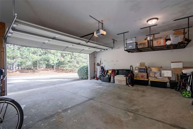 3790 Greenleffe Drive, Statham, GA 30666