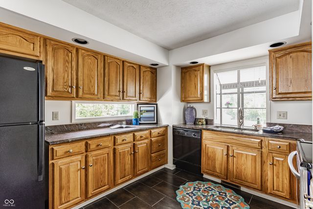 7685 River Road, Indianapolis, IN 46240