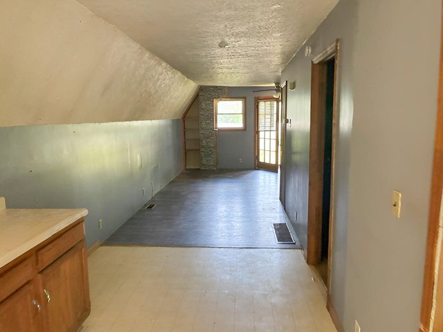 125 Azalea Court, Carlisle, KY 40311