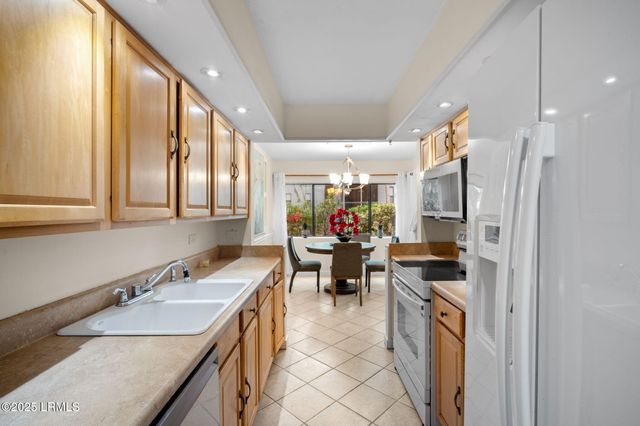 137 Cordillo Pkwy Apt 6501, Hilton Head Island, SC 29928