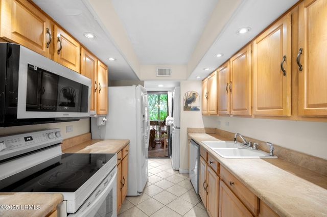 137 Cordillo Pkwy Apt 6501, Hilton Head Island, SC 29928