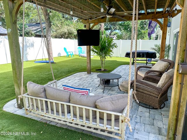 1117 17TH Street N, Jacksonville Beach, FL 32250