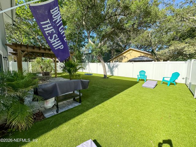 1117 17TH Street N, Jacksonville Beach, FL 32250