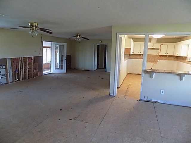 6795 S County Road 33, Ashford, AL 36312