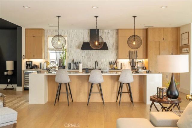 18806 Winnwood, Santa Ana, CA 92705