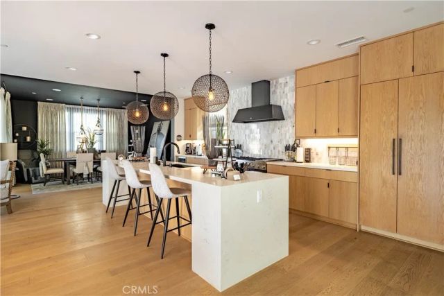 18806 Winnwood, Santa Ana, CA 92705