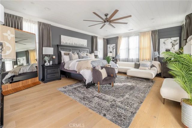 18806 Winnwood, Santa Ana, CA 92705