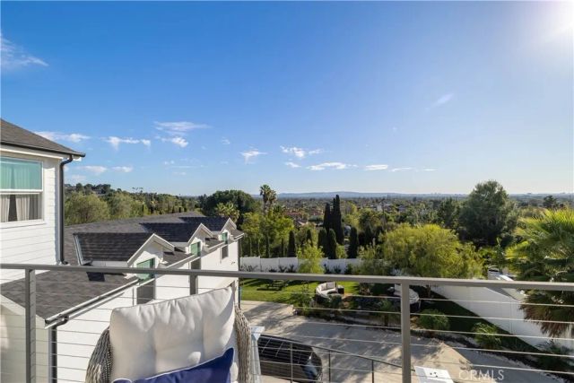 18806 Winnwood, Santa Ana, CA 92705