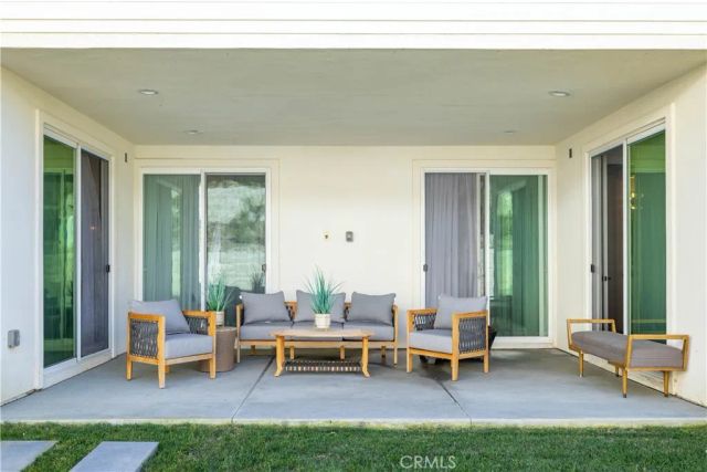 18806 Winnwood, Santa Ana, CA 92705