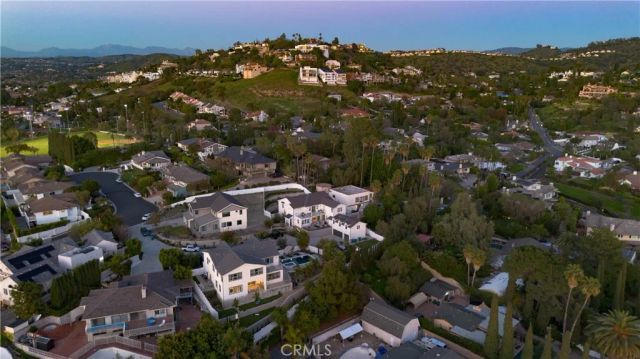 18806 Winnwood, Santa Ana, CA 92705