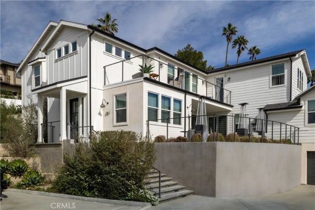 18806 Winnwood, Santa Ana, CA 92705