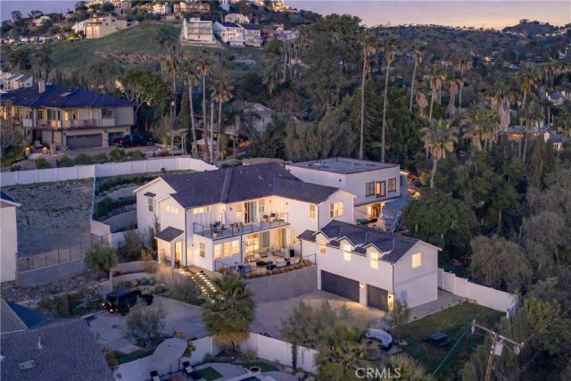 18806 Winnwood, Santa Ana, CA 92705