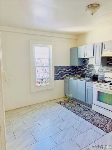 36 Johnson Street, Buffalo, NY 14212