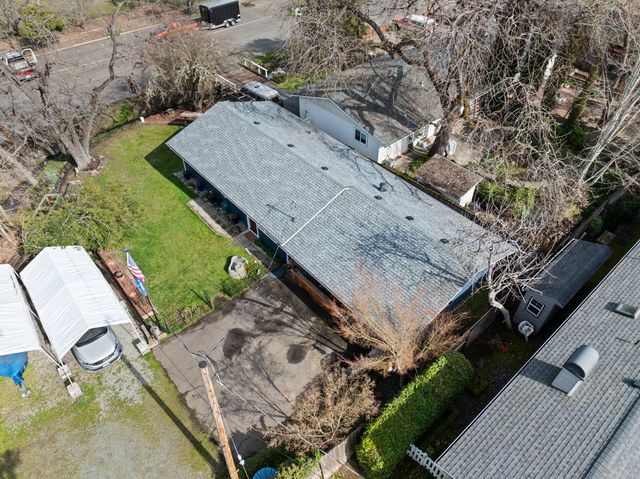 280 7th Street, Jacksonville, OR 97530