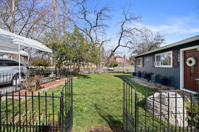 280 7th Street, Jacksonville, OR 97530