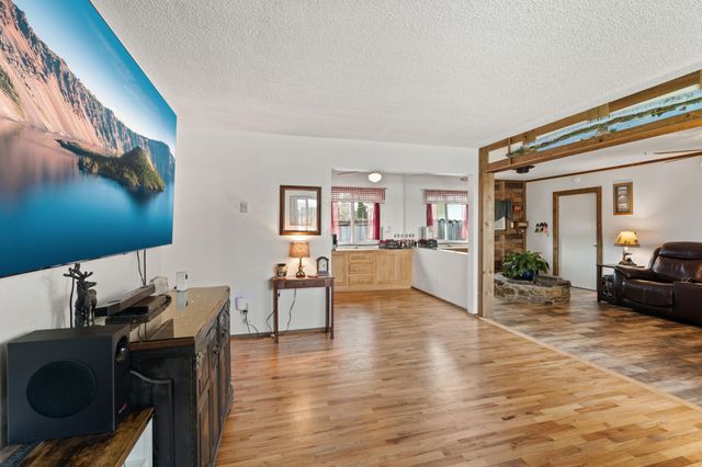 280 7th Street, Jacksonville, OR 97530