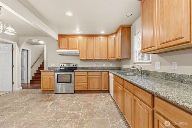 22225 NE Redmond-Fall City Road, Redmond, WA 98053