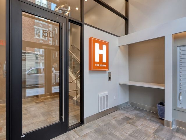 50 Symphony Rd 404, Boston, MA 02115