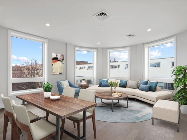 50 Symphony Rd 404, Boston, MA 02115