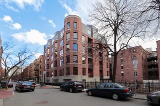 50 Symphony Rd 404, Boston, MA 02115