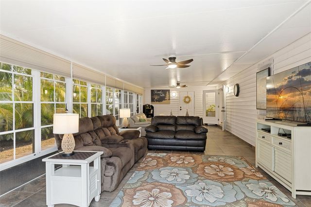 1024 PATTISON AVENUE, Sarasota, FL 34237