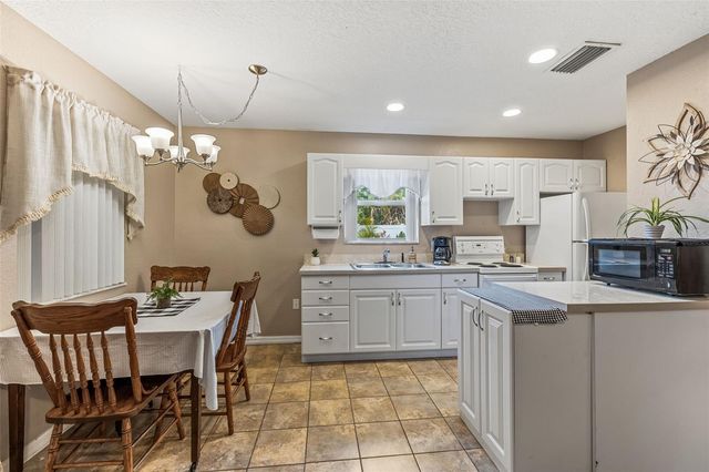 1024 PATTISON AVENUE, Sarasota, FL 34237