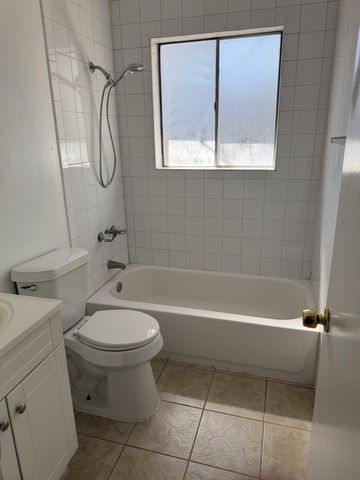 1761 El Mar Lane, Seabrook, TX 77586