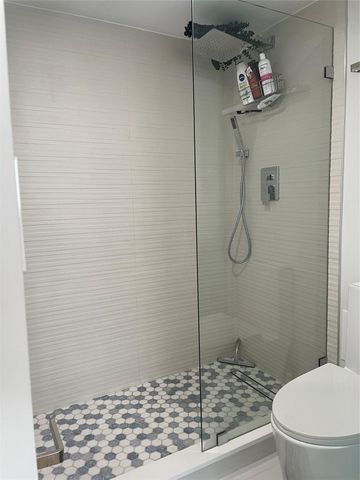 209 N Fort Lauderdale Beach Boulevard 2D, Fort Lauderdale, FL 33304