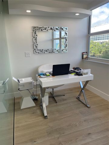 209 N Fort Lauderdale Beach Boulevard 2D, Fort Lauderdale, FL 33304