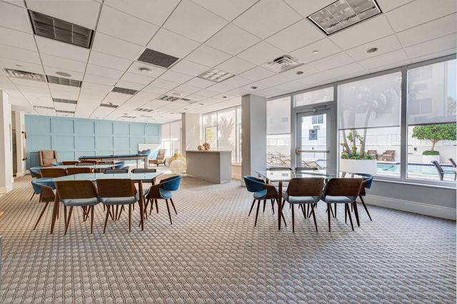 209 N Fort Lauderdale Beach Boulevard 2D, Fort Lauderdale, FL 33304