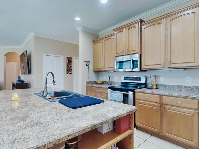3040 BUTLER RIDGE ROAD, Deltona, FL 32738