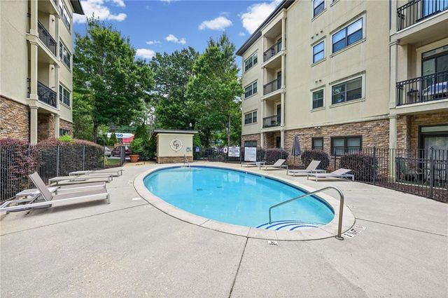 2240 Cheshire Bridge Road NE 207, Atlanta, GA 30324