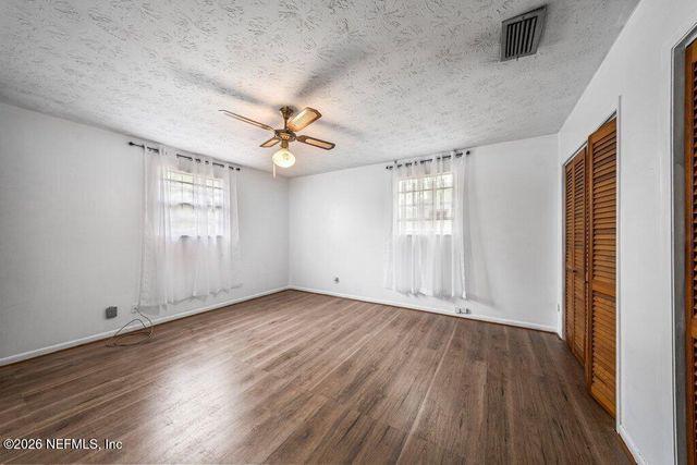 8307 GULLEGE Drive, Jacksonville, FL 32219