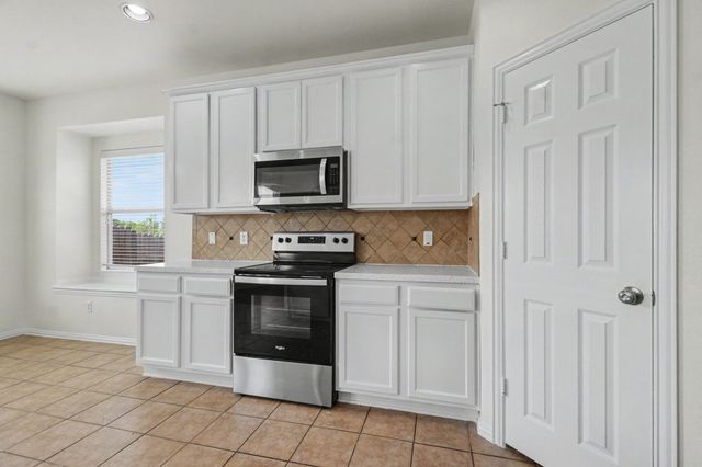 4549 Woodbluff Drive, Mesquite, TX 75150