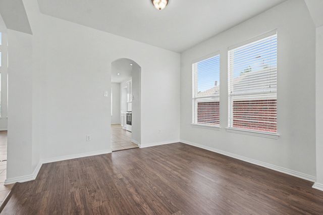 4549 Woodbluff Drive, Mesquite, TX 75150
