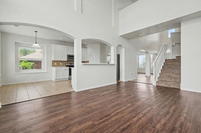 4549 Woodbluff Drive, Mesquite, TX 75150