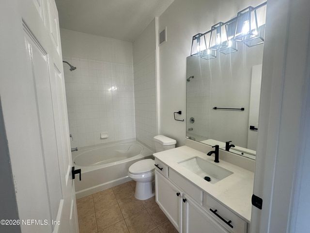 8601 BEACH Boulevard 1208, Jacksonville, FL 32216