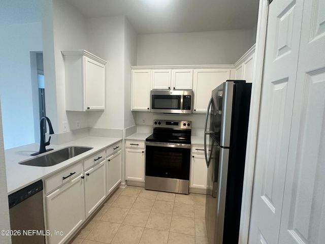 8601 BEACH Boulevard 1208, Jacksonville, FL 32216