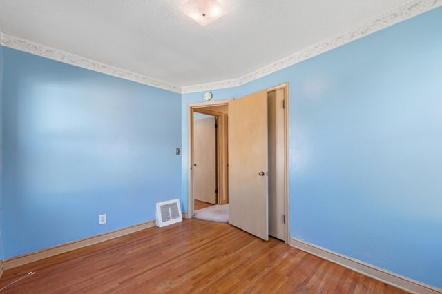 5712 39th Avenue S, Minneapolis, MN 55417