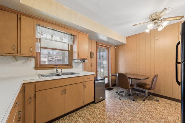 5712 39th Avenue S, Minneapolis, MN 55417