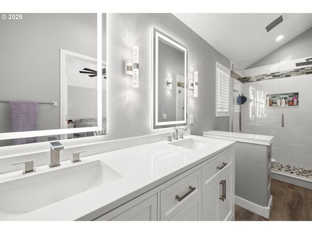 28043 Sw WAGNER St, Wilsonville, OR 97070